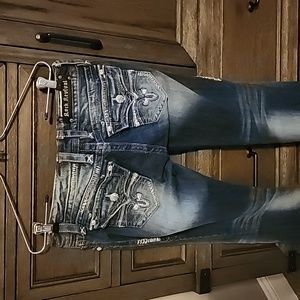 Rock Revival Ladies Size 28 with 32 inseam